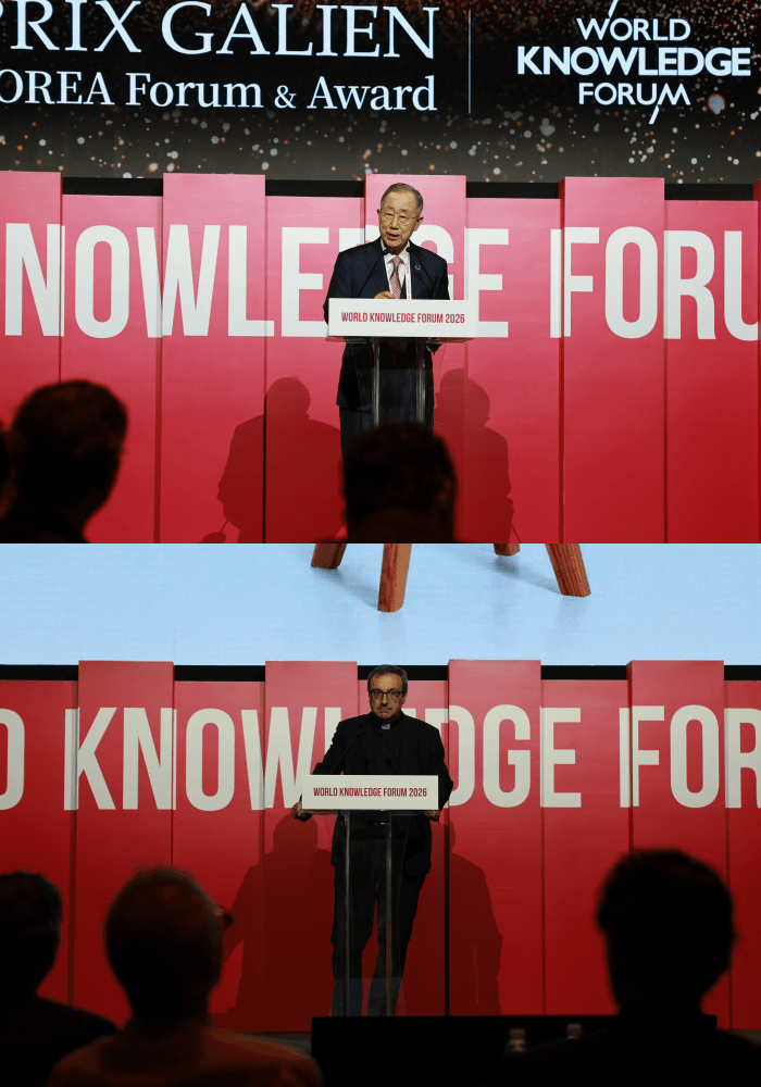 Speakers addressing the audience from the World Knowledge Forum 2026 main stage at Prix Galien Korea